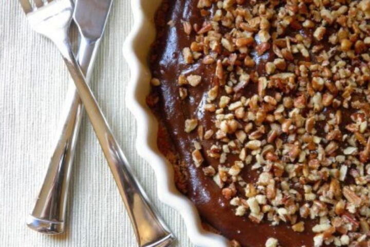 Chocolate Tart with Salted Pecans